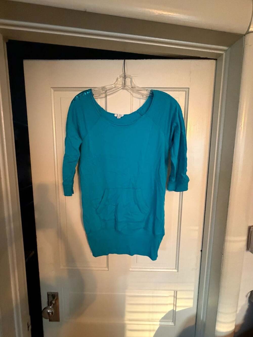 Grane Teal Sequin Accent 3/4 Sleeve Tunic Sweater with Front Pocket